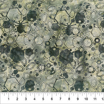 Quilting is My Voice  - 83142-77 - Hexy Burst Artichoke - Northcott Fabrics