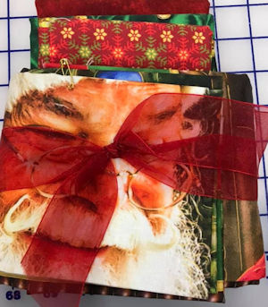 Wallhanging Kit - Santas List w/ Pattern